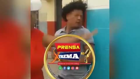 CHULA GOLPEA Y ABUSA