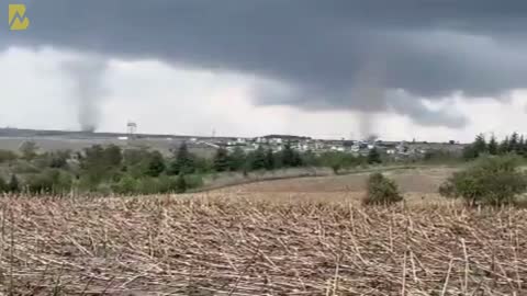 Two tornadoes were seen side by side in Çerkezköy, Tekirdag province. Peru