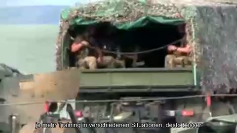 Unter dem Beschuss feindlicher Artillerie und Mörser verbanden ukrainische Soldaten die beiden Ufer