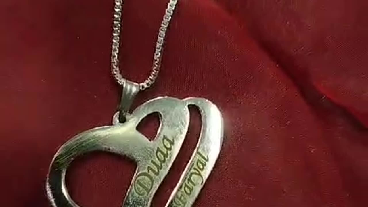 CUSTOMIZED NECKLACE