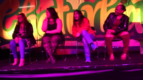 Exxxotica Expo Chicago 2019 Chi-Town After Dark TV - Bitches orgasm just to win a sex toy