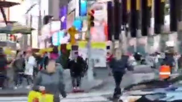 Correria em Times Square