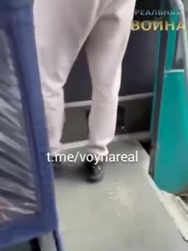 Russian “veteran” Legless soldier denied access to a minibus and chased off with a bat