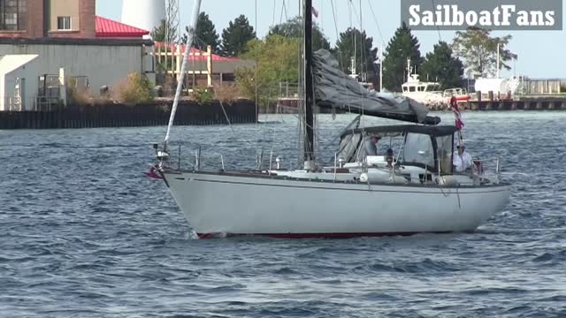 CLAIRE Sailboat Light Cruise Under Bluewater Bridges In Great Lakes