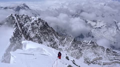 Everest VR: Journey to the Top of the World | Oculus TV