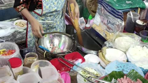 Hat Yai Thailand: Food Hunt at Floating Market