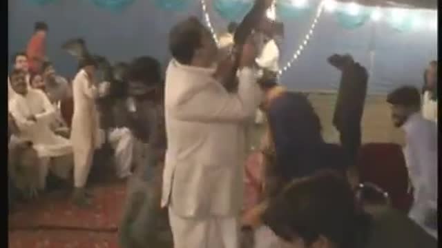 Very dangerous weeding firing in pakistan