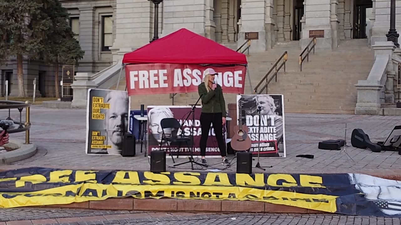 Jessica Fenske speaking out on Day X in Denver - Free Julian Assange