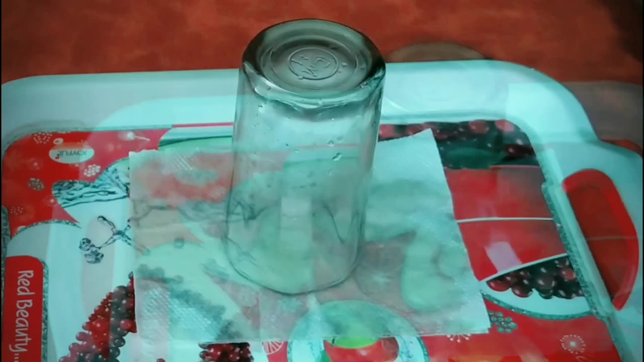 Amazing Science experiment with glass