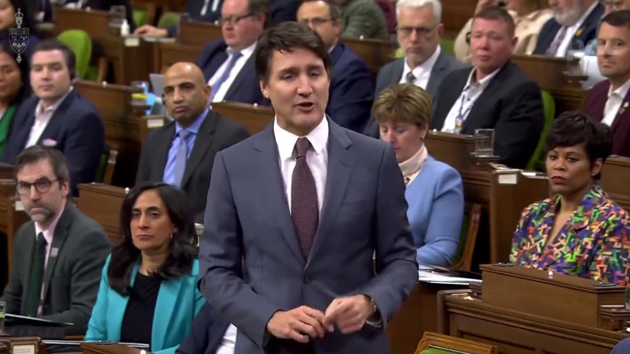 Trudeau says the opposition leader proposes "to make Canada great again.