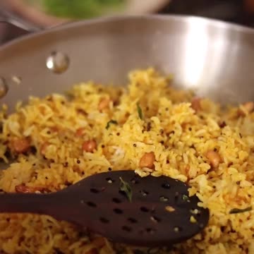 "Tangy and Tempting: Mastering the Art of Lemon Rice"