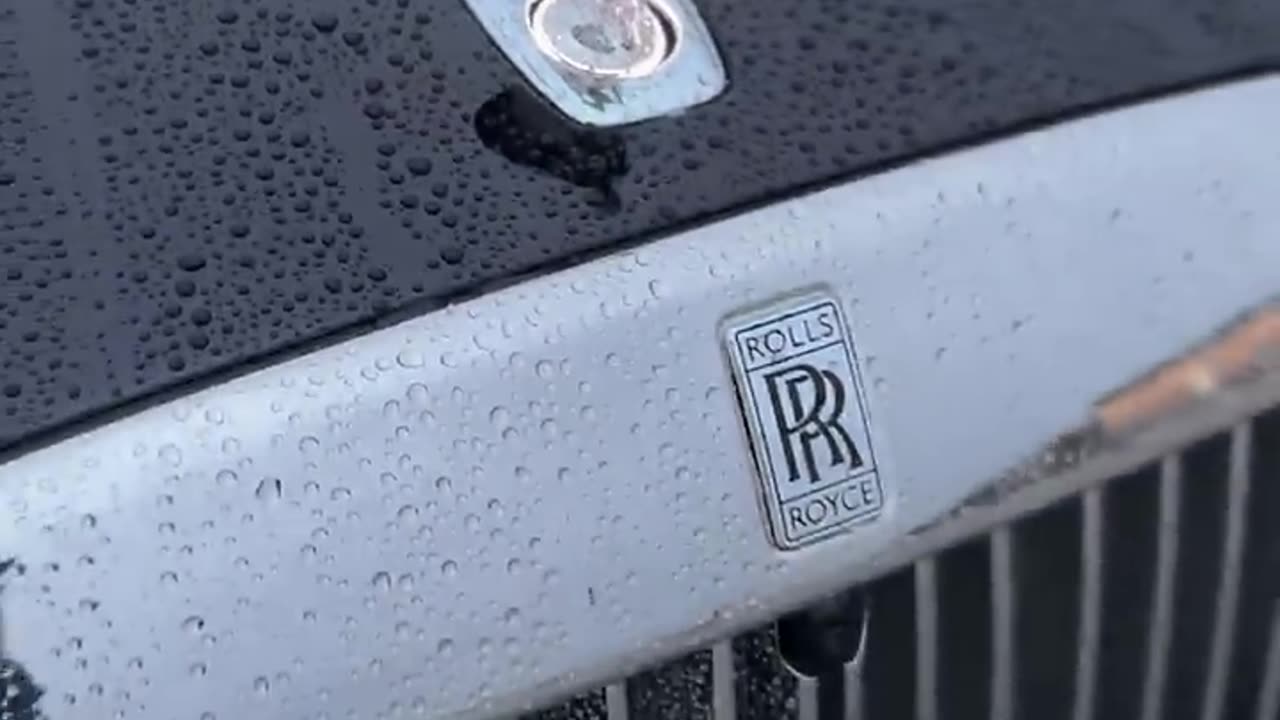 Shooting the new 2024 Rolls Royce Spectre in the rain #TeamCanon #RollsRoyce #spectre #Photographer