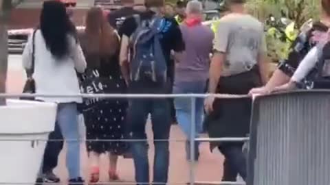 Stand Up ! Fight Back !!