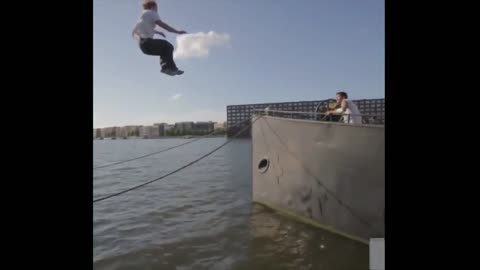 Funny reverse parkour fail 10