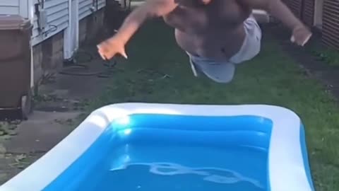 Funny guy falls into pool :)))