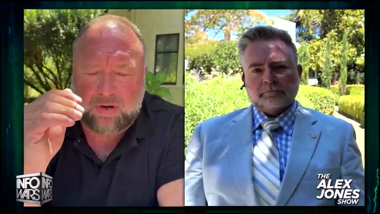 WARNING--Democrats Are Positioning Saboteurs In Trump Camp To Execute False Flag Attacks