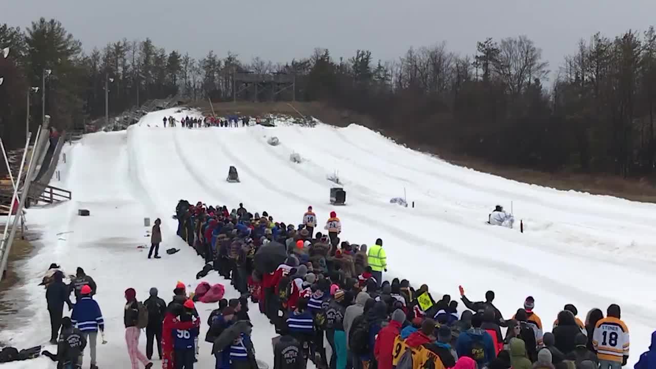 Toboggan Competition