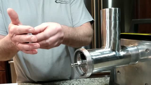 HOW TO USE LEM BIG BITE GRINDER AND MIXER