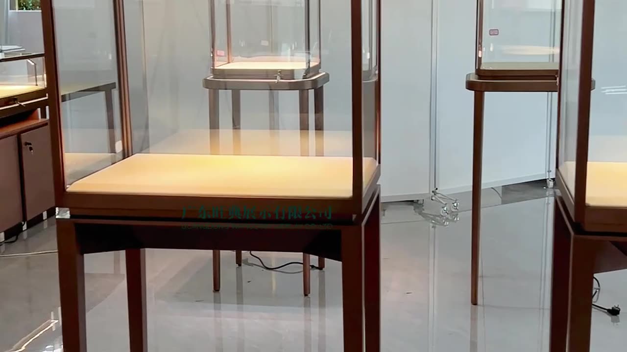 Manufacture different types of jewelry showcases for Myanmar jewelry stores