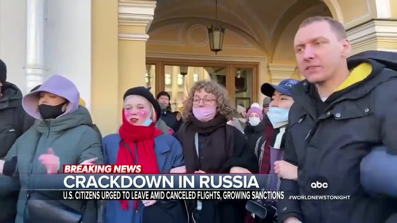 Putin cracks down on Russian protesters