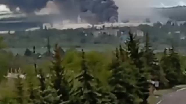 In Artemovsk, fire at oil depot