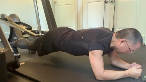 9V8iJxjUUp7g3HrzEr6a6M