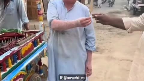 Donald Trump selling Ice cream in pakistan |funny video