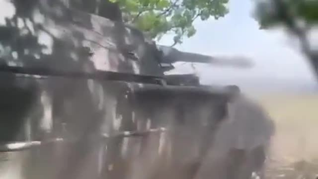 Panzerhaubitze 2000