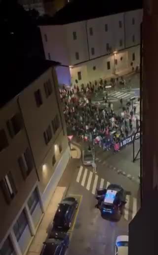 Italian patriots promise mass deportations