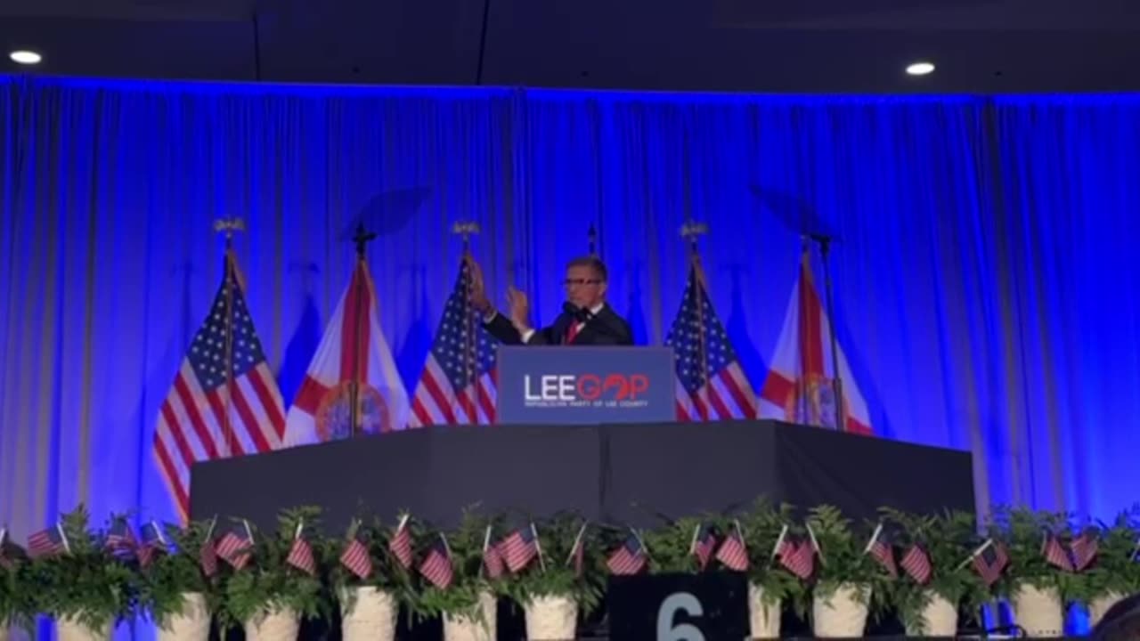 General Flynn with Trump Dinner April 23