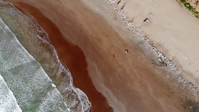 sea waves