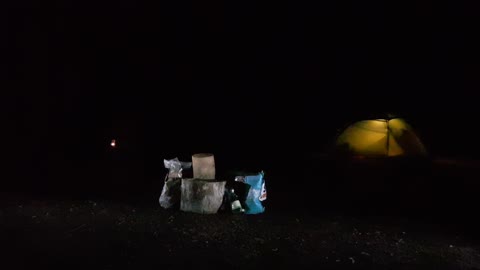 NATUREHIKE CLOUDPEAK 2. Illuminated at night.