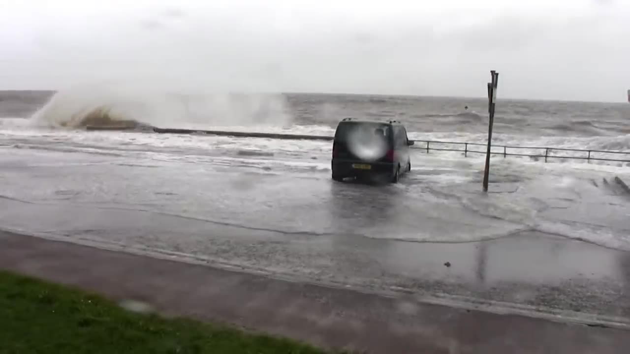 Footage records 100 frightening instances of Tsunami caught on camera.