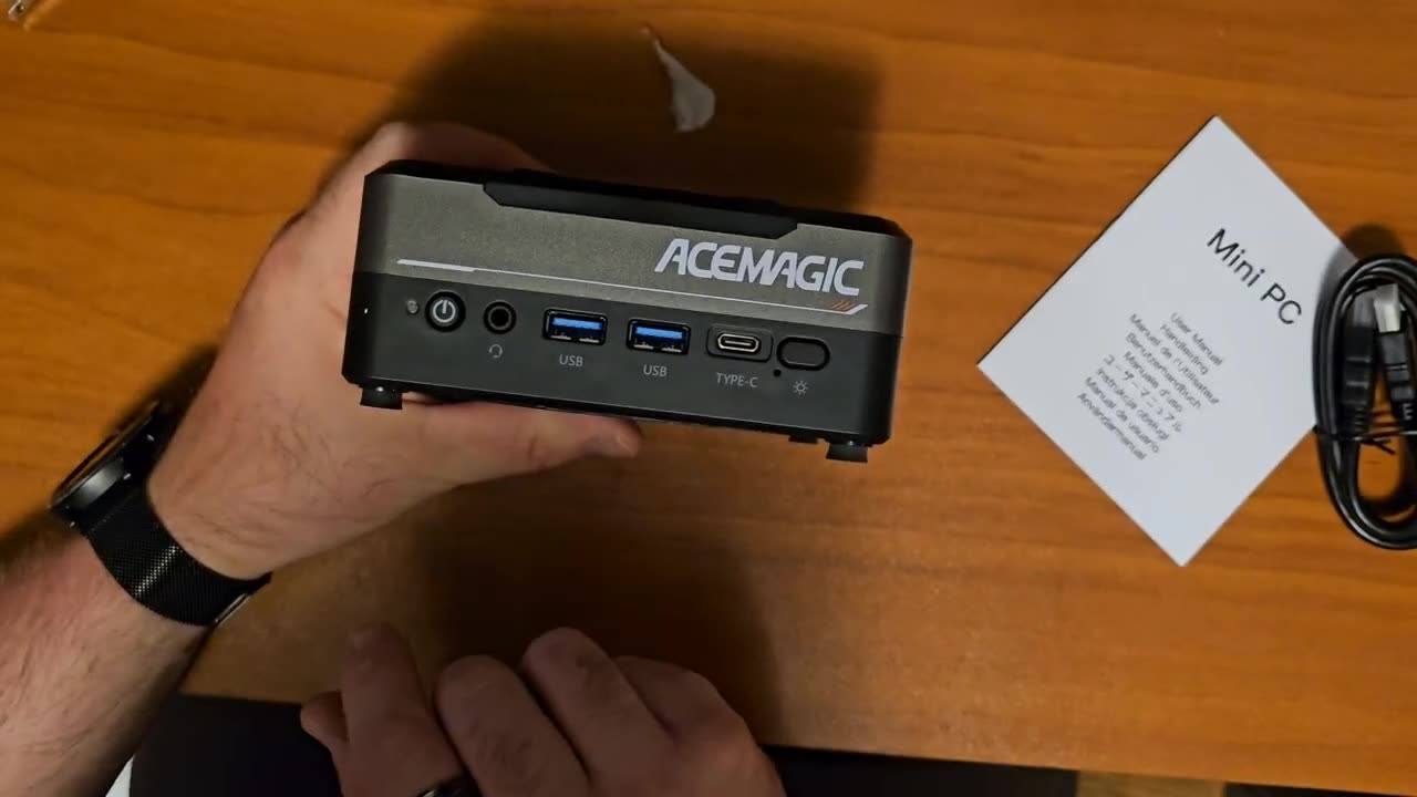 AceMagic AM18 Unboxing/Overview