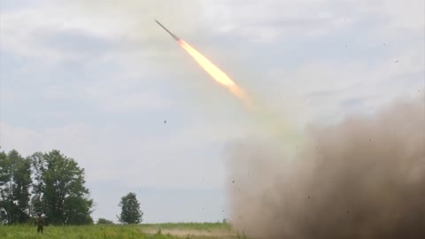 MLRS BM-27 "Hurricane" shelling the positions of the Armed Forces of Ukraine.