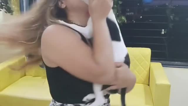 She Love his Dog an Playing With Dog❤️❤️❤️