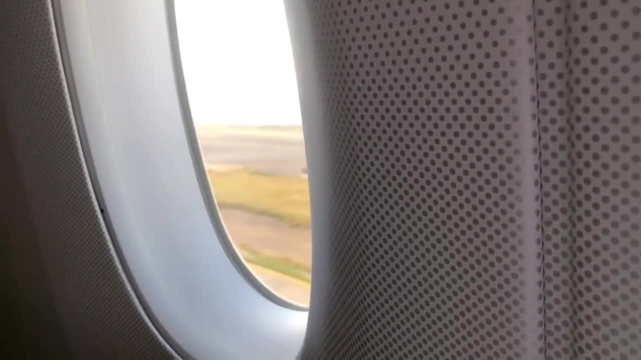 All right, it's time to get on the plane.