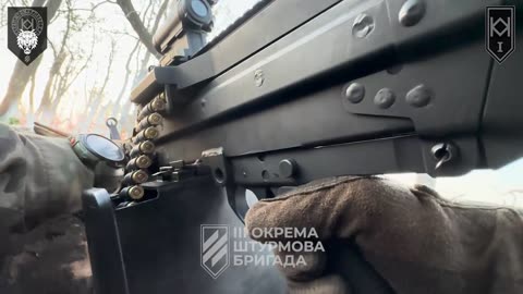 Incredible Video of a Ukrainian Heavy Machine Gunner Clearing Russian Lines(Kharkiv Oblaat)