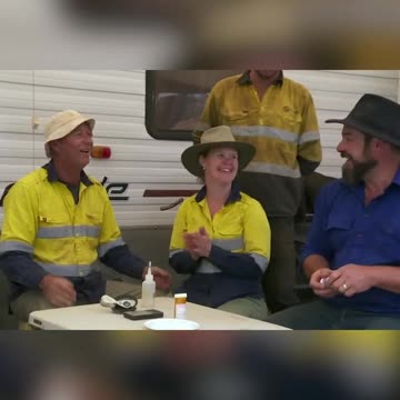 The crew finally finds their first gold in 3 years #shorts #aussiegoldhuntersminesos