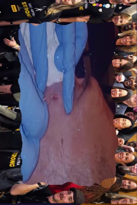 Pimple popping and blackhead