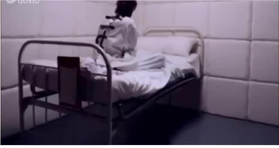Les horreurs et tortures de la CIA et la fin des humains... via les vaccins et implantations