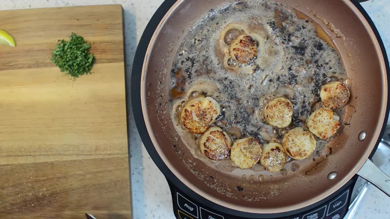 Scallops _ Butter Garlic Scallops Recipe _ Seafood.mp4