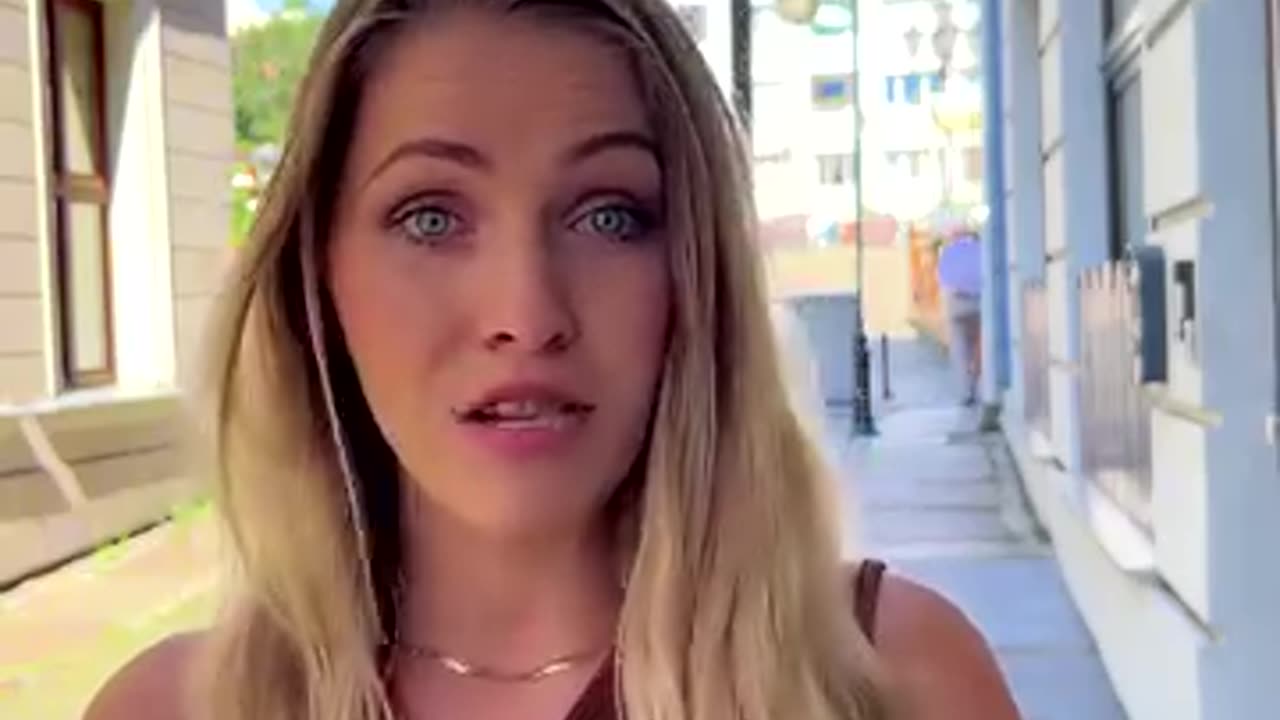 A-List Stars Use "Breakfast Trick" To Look Their Best