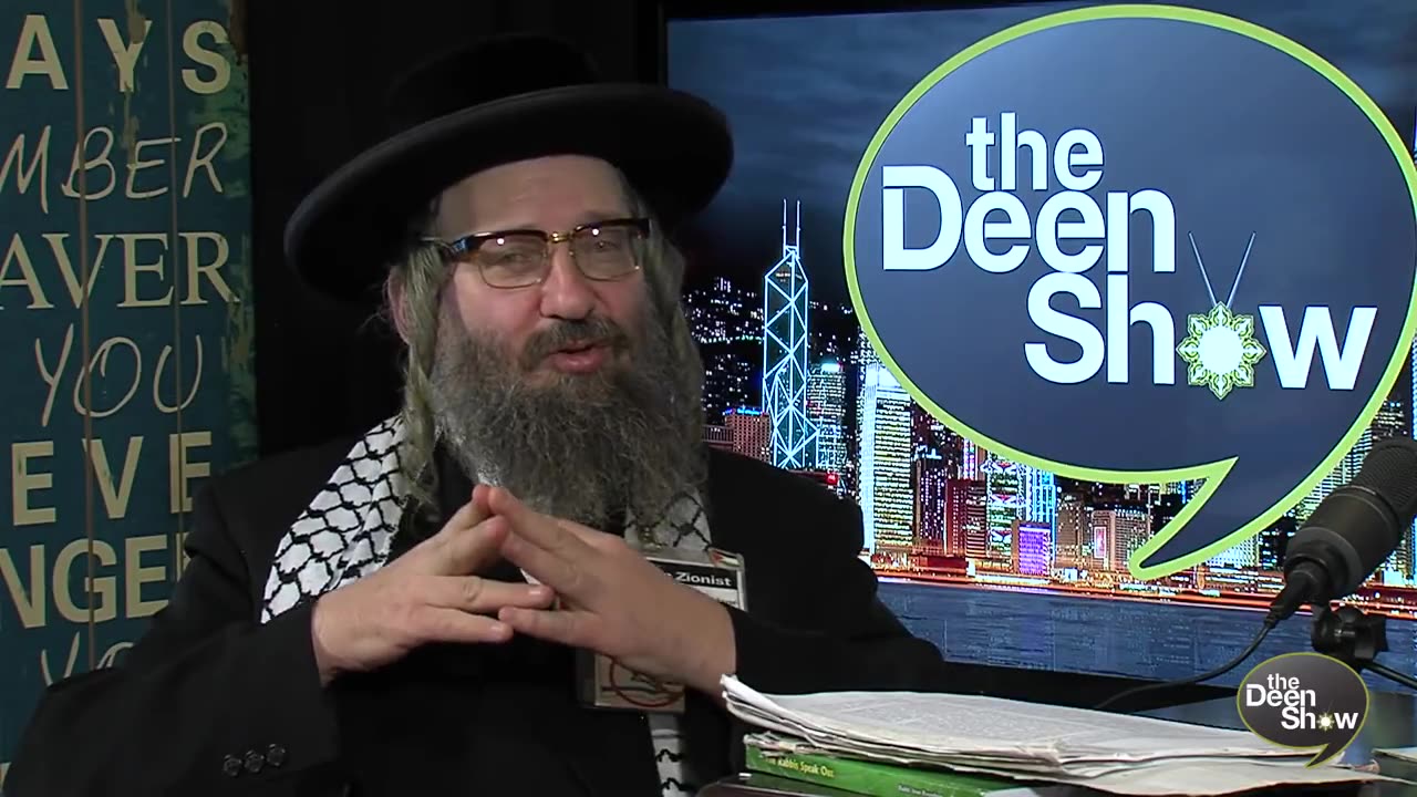 Jewish Rabbi explains how Jews flourished in Muslim lands