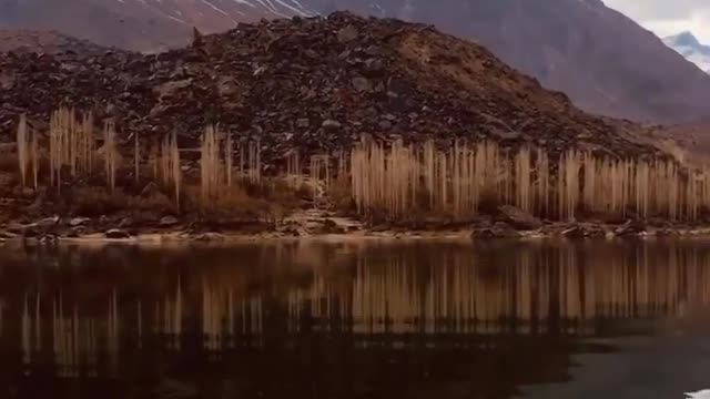 Beautiful view of kachura lake of pakistan 😍