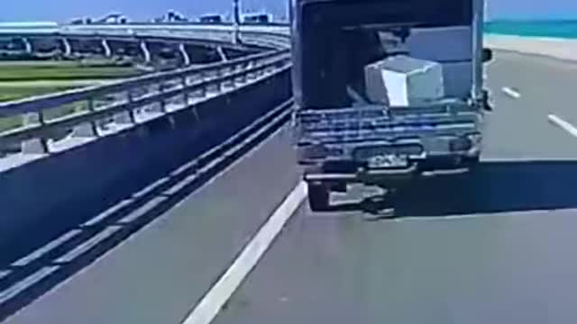 Box fall out and back to truck