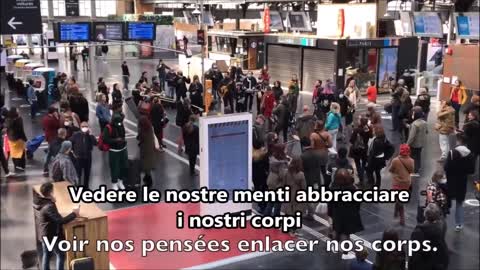 meanwhile in France..."Danser Encore" - flashmob virale in Eu!