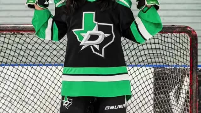 174Yes they do 😌 (via @🏒🥅 ) #hockey #dallasstars #dallas #hockeygirls #womeninsports