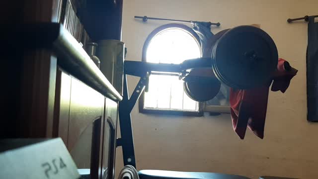 Smith machine leg presses