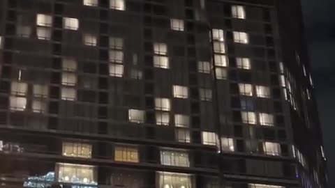 DNC projecting “Project 2025 HQ” on Trump Tower